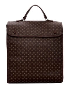 Σκούρο Καφέ